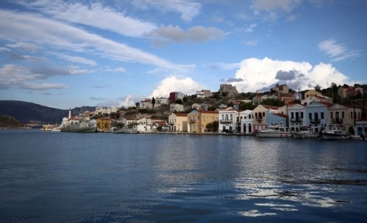 «Δωράκι» απ'τις Βρυξέλλες: Παγώνει η αύξηση ΦΠΑ στα 5 νησιά