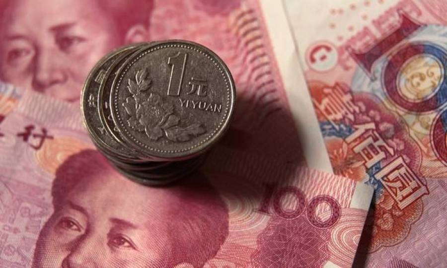 «Βουτιά» για την ισοτιμία κινεζικού- αμερικανικού νομίσματος ενόψει εμπορικού πολέμου