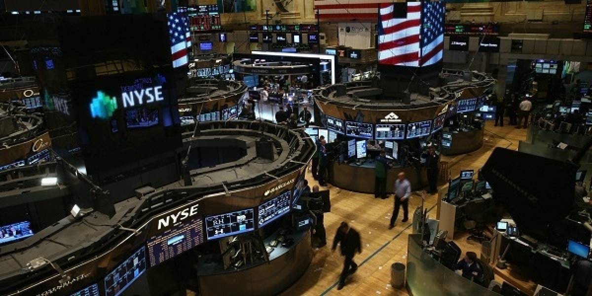 Ανοδικό ξεκίνημα για τη Wall Street