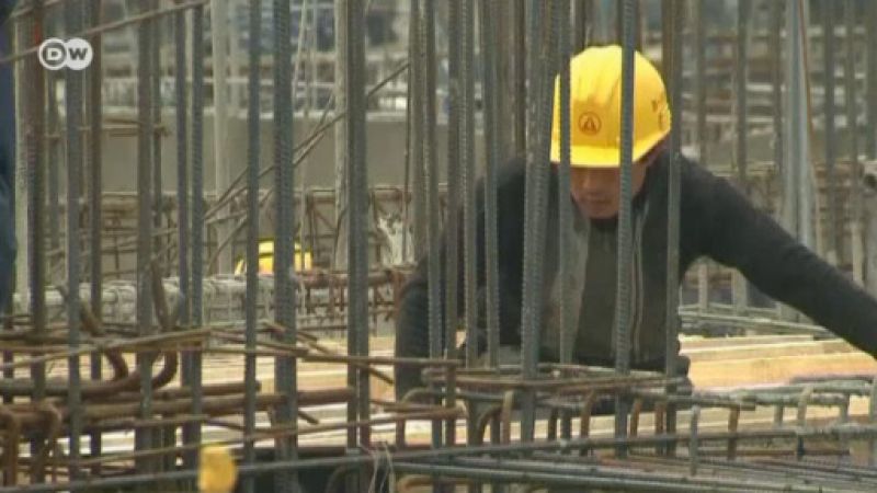 Με ρυθμό 7,7% έτρεξε η κινεζική οικονομία εν έτει 2013