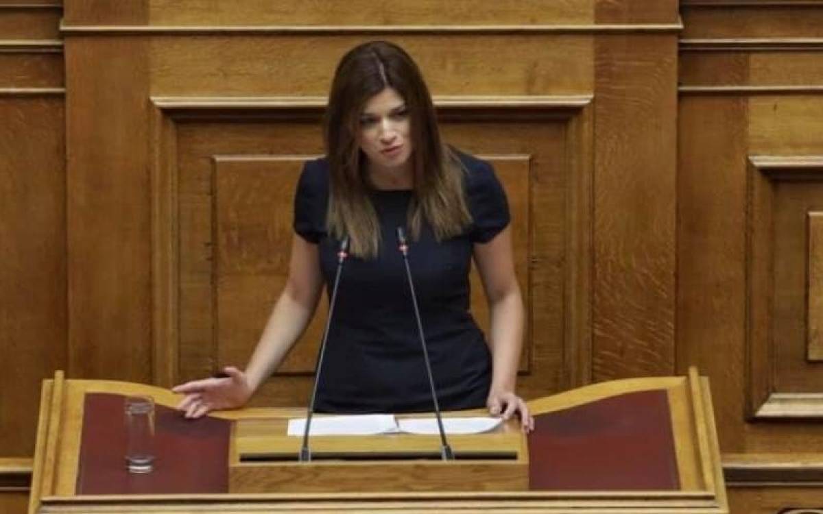 Νοτοπούλου: Η κυβέρνηση αφήνει απροστάτευτους τους εργαζομένους στον τουρισμό
