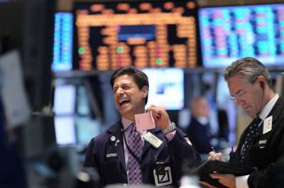 Wall Street: Πρώτη φορά πάνω από τις 4.000 μονάδες ο S&amp;P 500