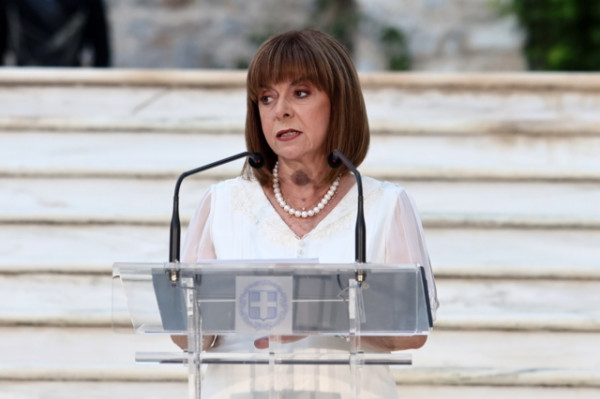 Σακελλαροπούλου: Μηδενική ανοχή σε κάθε μορφή πολιτικής βίας
