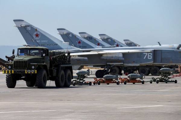 Ρωσία: Επεκτείνει την αεροπορική βάση Χμεϊμίμ στη Συρία