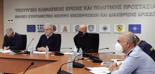 Πολιτική Προστασία: Μόνο οι απαραίτητες μετακινήσεις τις επόμενες 48 ώρες