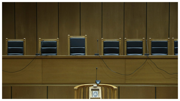 ΠΑΣΟΚ: Συνεχίζονται οι αποκαλύψεις στη δίκη του predator και εκθέτουν ανεπανόρθωτα την κυβέρνηση