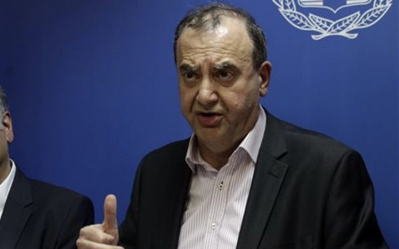 Στρατούλης:Αν είναι να πεθάνουμε της πείνας, ας δούμε τη δραχμή