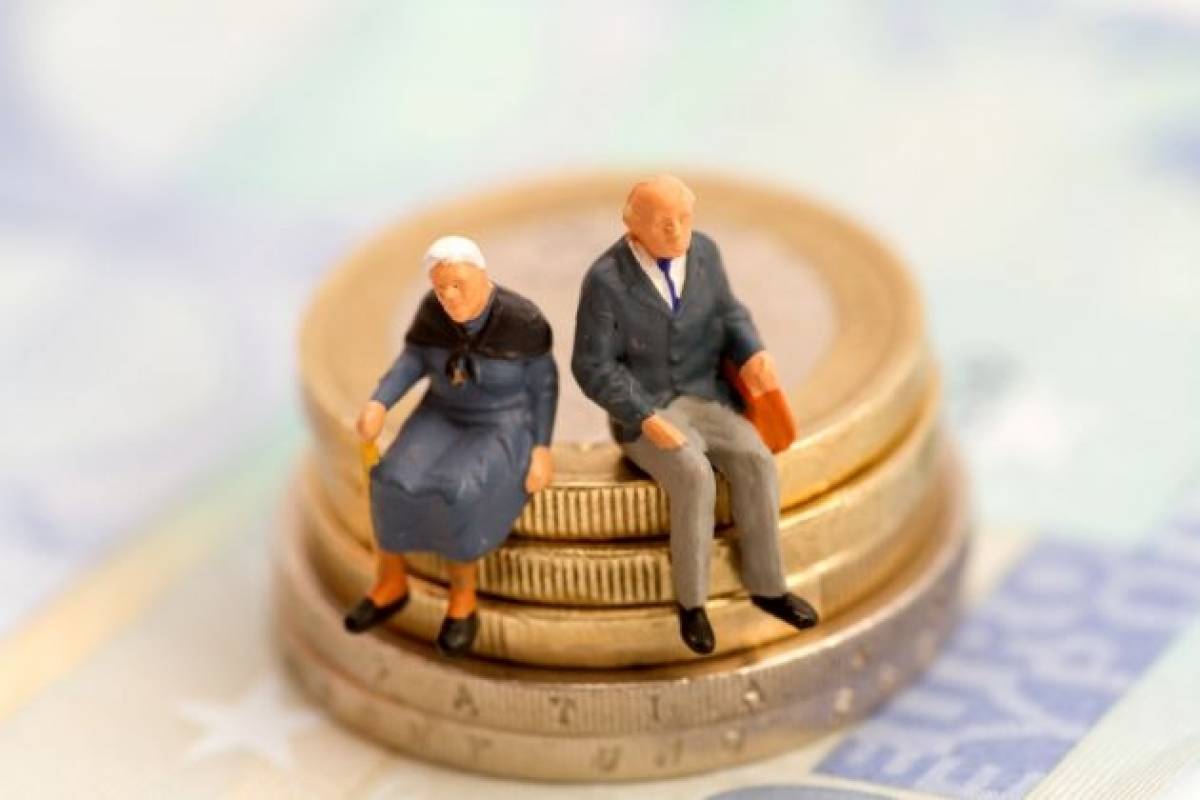 Μελέτη-σοκ: Πού θα φτάσουν οι συντάξεις το 2070!
