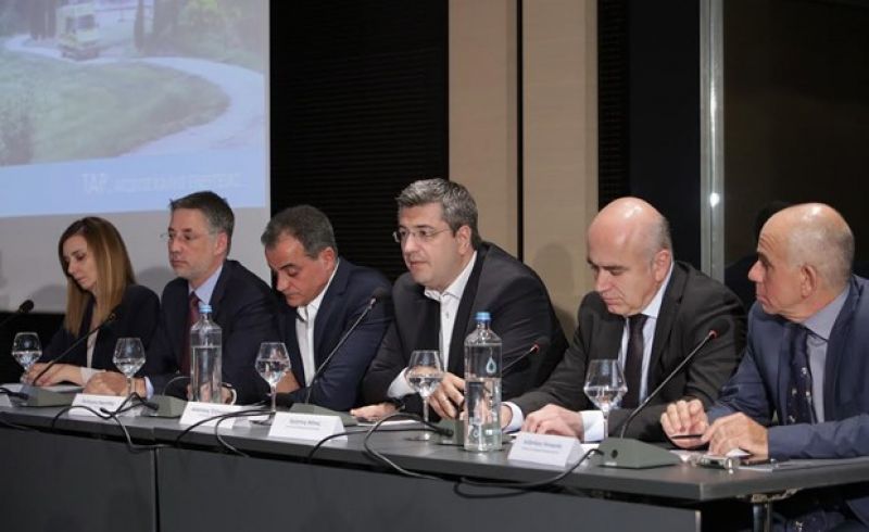 ΤΑΡ: Δωρίζει οχήματα κοινής ωφέλειας στη Βόρειο Ελλάδα