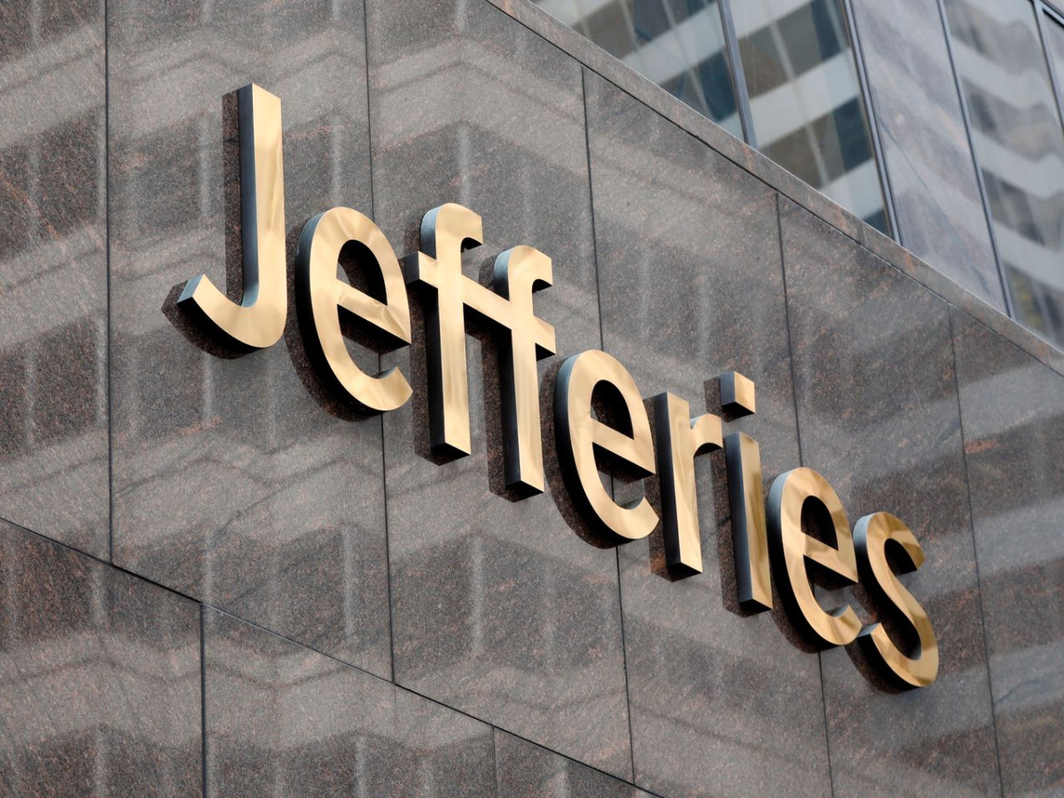 Jefferies: Αυξάνει την τιμή-στόχο για τη Eurobank στα €2,60