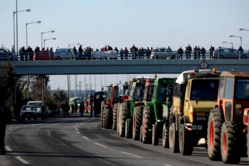 Σε εξέλιξη η συνέλευση των αγροτών