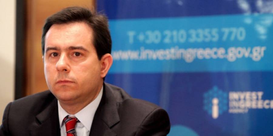 Μηταράκης: Εντός 2021 νέα κλειστή ελεγχόμενη δομή στην Χίο