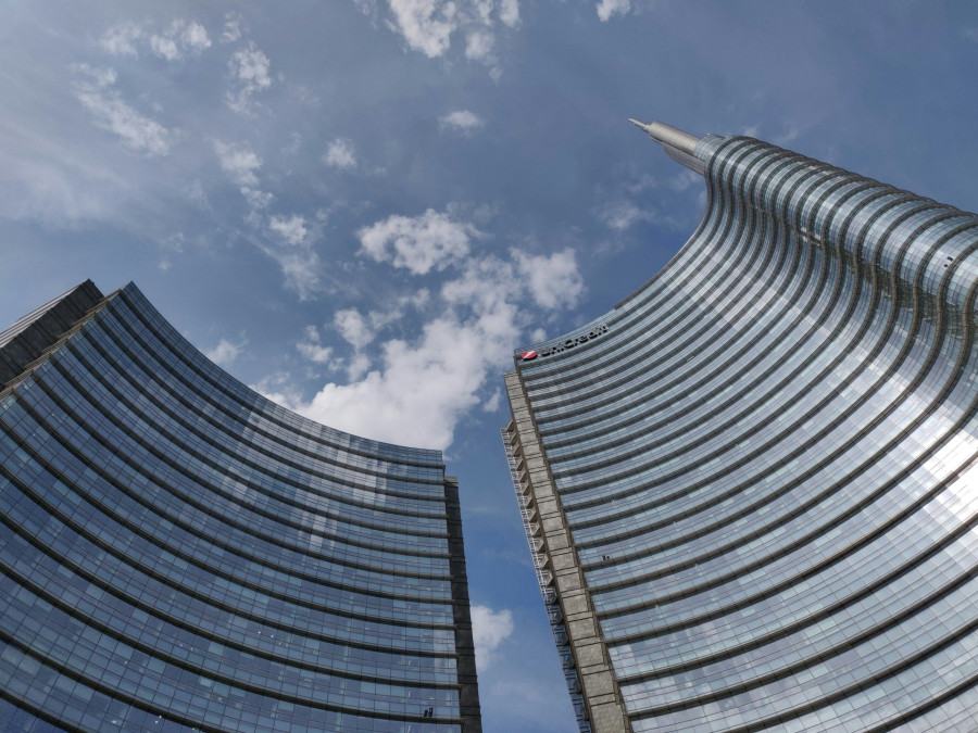 UniCredit: Στο 47,59% το ποσοστό της στην Commerzbank – Διευρύνονται οι αντιδράσεις