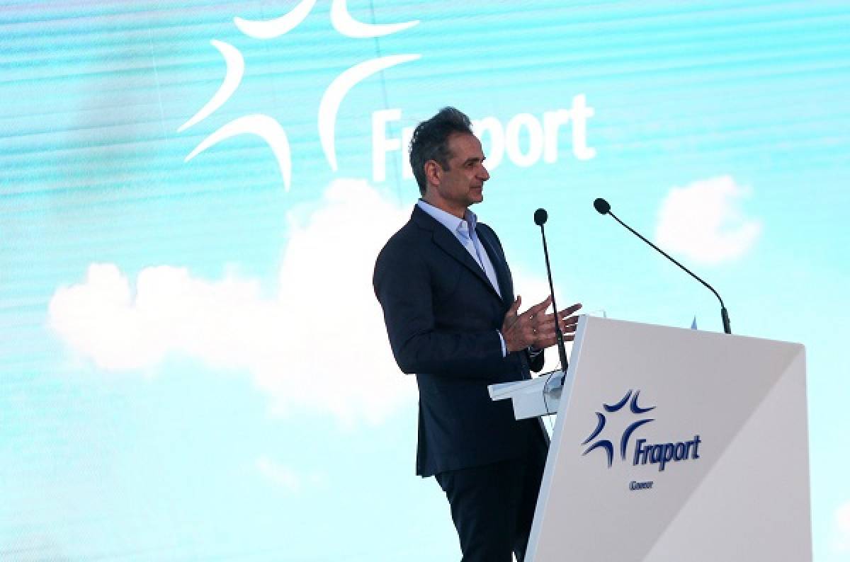 Μητσοτάκης: Ταξιδεύουμε όλο και πιο ψηλά τη χώρα-Δεν πετάμε στα... σύννεφα