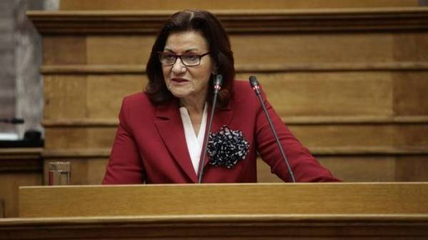 Εντός Νοεμβρίου «βλέπει» η Φωτίου στη Βουλή το επίδομα στέγασης