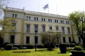 Λαϊκισμός, η εκλογή Προέδρου από τον λαό, λένε οι «53»