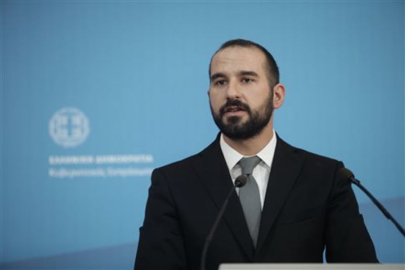Κυβέρνηση: Στόχος η ατμόσφαιρα συναίνεσης να οδηγήσει σε συγκρότηση ΕΣΡ
