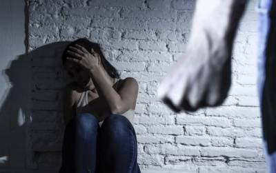 Ενδοοικογενειακή βία:Η σοκαριστική ερώτηση που αναζητήθηκε 163 εκατ.φορές στο ίντερνετ