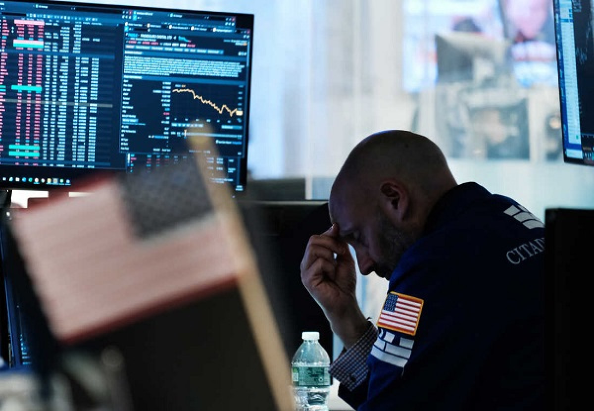 S&amp;P 500: Το χειρότερο α’ εξάμηνο από την εποχή Νίξον