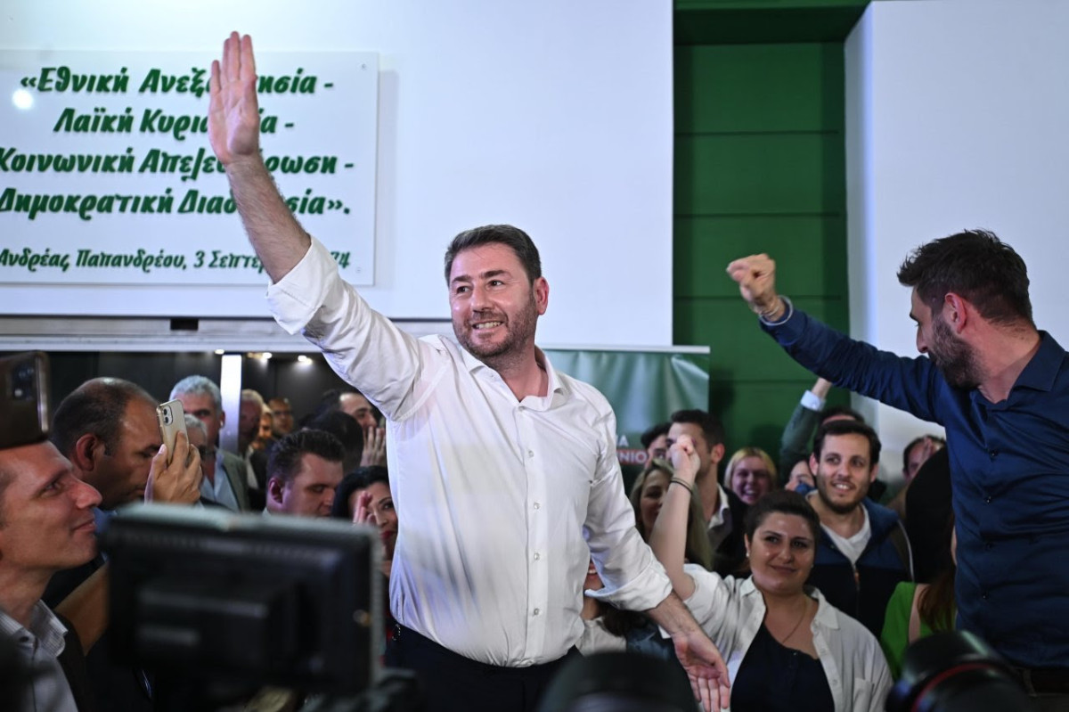 Ανδρουλάκης: Ο ήλιος της ελπίδας και της προοπτικής ανατέλλει ξανά