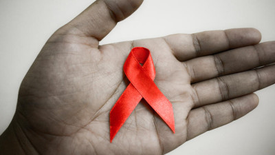 HIV: Περισσότερες νέες διαγνώσεις το πρώτο 10μηνο του έτους-Τι αλλάζει