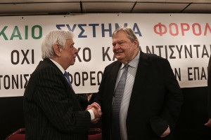 Βενιζέλος-Παυλόπουλος: Αντισυνταγματικός ο νόμος για τη φορολόγηση των ελ. επαγγελματιών
