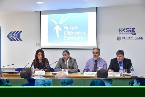 «Πληγή» 17-20 δισ. ευρώ ετησίως από το παρεμπόριο