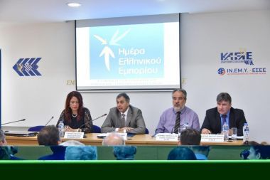 «Πληγή» 17-20 δισ. ευρώ ετησίως από το παρεμπόριο