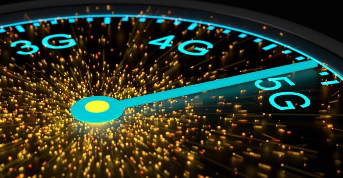 5G τα μισά smartphones που θα πωληθούν το 2023