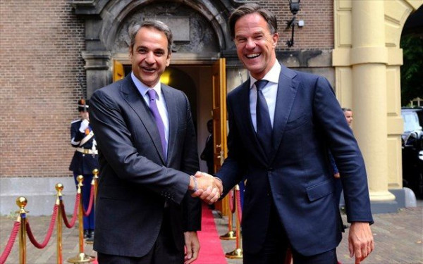 Μητσοτάκης: Συνάντηση με τον Ολλανδό υπηρεσιακό πρωθυπουργό Μαρκ Ρούτε