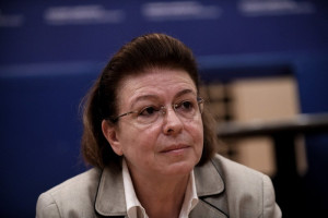 Μενδώνη για Μυρσίνη Ζορμπά: Την αποχαιρετούμε με συγκίνηση και σεβασμό