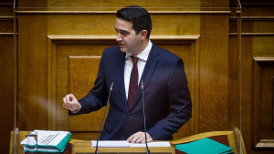 ΠΑΣΟΚ για επιστολική ψήφο: Πολιτικός τυχοδιωκτισμός η τροπολογία Κεραμέως
