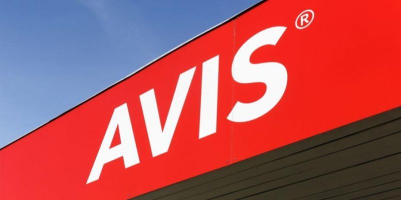 Πειραιώς: Στις Avis Budget Group-Otokoc περνά η Avis Hellas