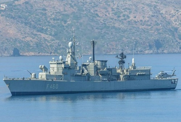 Η Ελλάδα ανέλαβε τη διοίκηση της επιχείρησης «Ειρήνη»