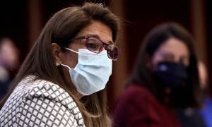 Η Παπαευαγγέλου εξήγησε γιατί έκλεισαν και τα δημοτικά σχολεία