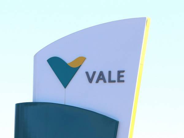 Η Vale αναστέλλει τις εργασίες σιδηρομεταλλεύματος στο Minas Gerais