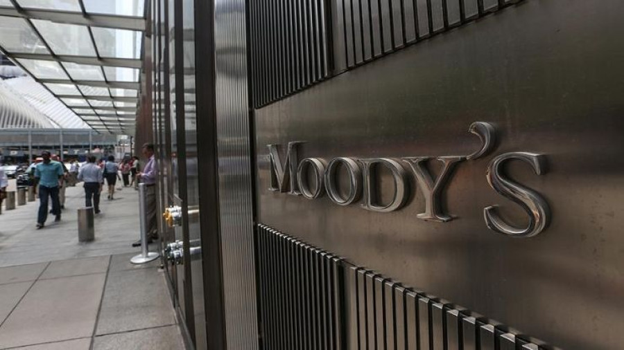 Επενδυτική βαθμίδα; Οι προϋποθέσεις που έθεσε η Moody’s και πέρασαν στα ψιλά