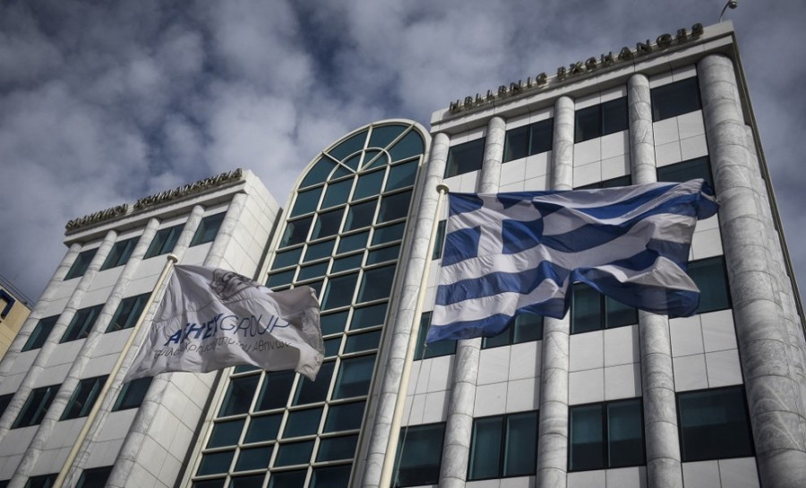 Χρηματιστήριο Αθηνών: Διατήρησε τις 920 μονάδες παρά τις τραπεζικές πιέσεις