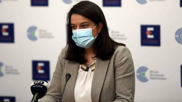 Κεραμέως για ξένες γλώσσες: Επιτρέπονται οι εξετάσεις-Θα γίνονται δια ζώσης