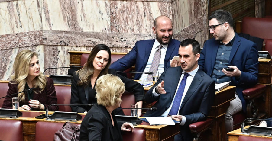 Διασπάστηκε η Νέα Αριστερά: Αποχώρησαν 7 βουλευτές και 143 στελέχη - Ποιοι πάνε στο κόμμα Τσίπρα