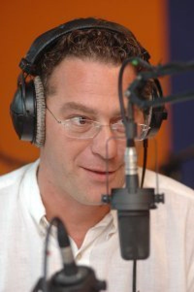 Στο κόκκινο η κόντρα ΝΔ-ΣΥΡΙΖΑ με το "μ@λ@κ@ς" του Κ. Αρβανίτη για τον Πρωθυπουργό