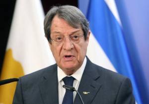 «Πληρωμένη» απάντηση Αναστασιάδη: Τα διαβατήρια αφαιρέθηκαν απ’όσους υπονομεύουν το κράτος