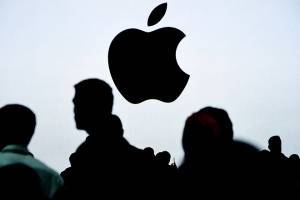 Apple:Μέσα σε τρεις μήνες έχασε αξία όσο ολόκληρο το Facebook!