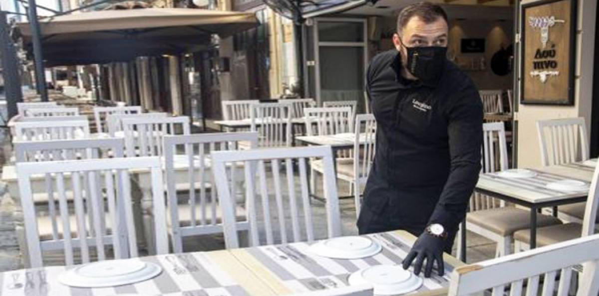 Εστίαση: Μείωση τζίρου 30 με 50% πανελλαδικά το Σαββατοκύριακο