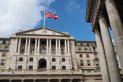 Παρέμειναν στο 0,1% τα επιτόκια της Τράπεζας της Αγγλίας