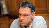 Παραιτήθηκε αλλά παραμένει πρόεδρος της ΕΡΤ ο Διονύσης Τσακνής