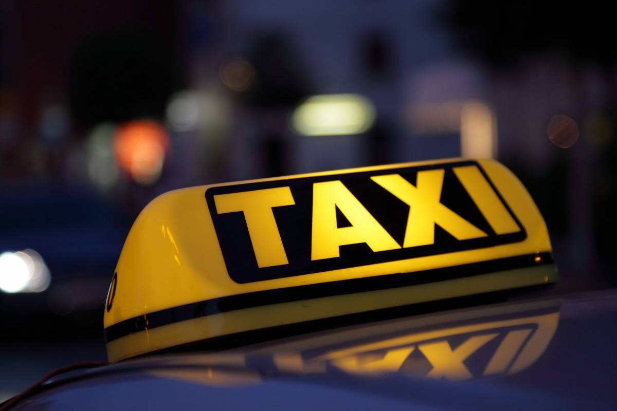 Προαιρετικό το διαχωριστικό προστασίας στα ταξί