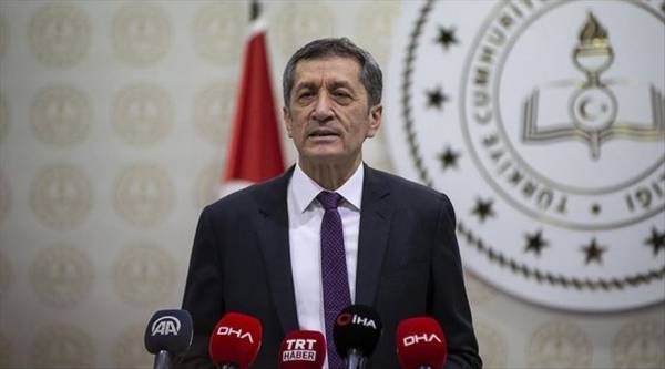Τουρκία: «Πρεμιέρα» για την σχολική χρονιά με εξ αποστάσεως διδασκαλία