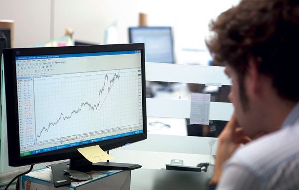 Κέρδη 80% για όσους αγόρασαν ελληνικά ομόλογα - Κέρδισαν 20 φορές παραπάνω από τα γερμανικά