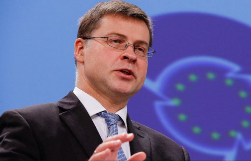 Ντομπρόβσκις: Η Ελλάδα θα εξασφαλίσει τη δόση την επόμενη εβδομάδα